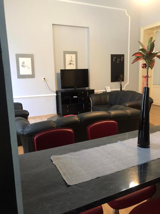 Bed and Breakfast Siesta Kikinda Екстер'єр фото