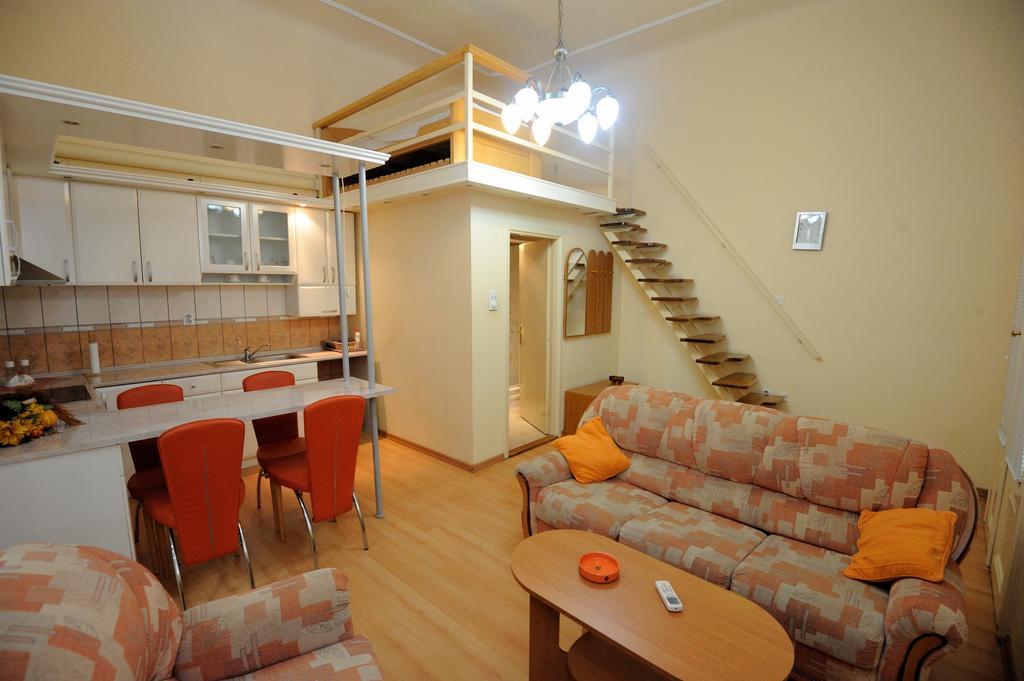 Bed and Breakfast Siesta Kikinda Екстер'єр фото